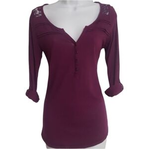 Maurices Womens Small Shirt Lace Shoulders Back Tab Sleeves Button Front V-Neck